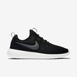 NIKE ROSHE TWO BLACK & WHITE